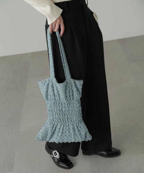 FREE'S MART（フリーズマート）の「◆ウェーブトート（トートバッグ・レディース・ホワイト/ライトグリーン・ﾌﾘ-）」の12枚目の写真