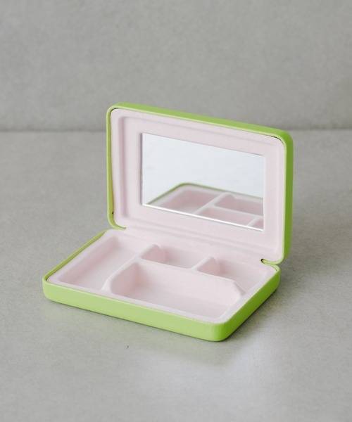 BIRTHDAY BAR（バースデイバー）の「animal small case（ポーチ・レディース・ライム/シルバー/パープル/ネイビー・フリー）」の7枚目の写真