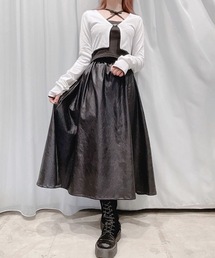 メタリックボリュームスカート