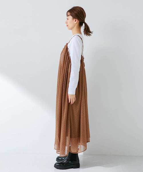 URBAN RESEARCH Sonny Label（アーバンリサーチサニーレーベル）の「フロッキードットキャミワンピース（ワンピース・レディース・ブラック/キャメル・FREE）」の20枚目の写真