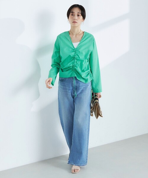 Rie Miller(リエミラー)の「シャーリング2WAYブラウス(シャツ/ブラウス・レディース・グリーン/ブラック/ホワイト・38)」の5枚目の写真