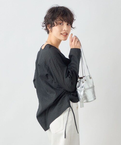 Rie Miller(リエミラー)の「シャーリング2WAYブラウス(シャツ/ブラウス・レディース・グリーン/ブラック/ホワイト・38)」の22枚目の写真