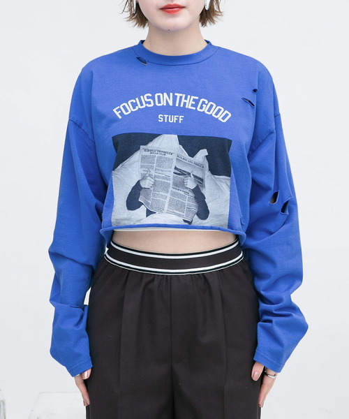 KBF（ケイビーエフ）の「リメイクライククロップドTEE（Tシャツ/カットソー・レディース・チャコールグレー/ブルー/オフホワイト・ONE）」の21枚目の写真