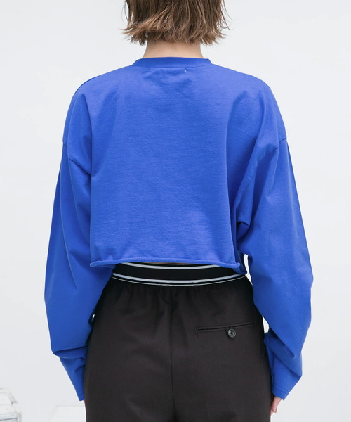 KBF（ケイビーエフ）の「リメイクライククロップドTEE（Tシャツ/カットソー・レディース・チャコールグレー/ブルー/オフホワイト・ONE）」の11枚目の写真