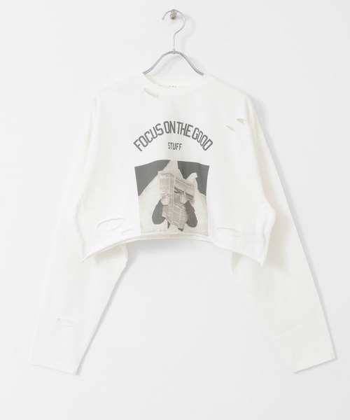 KBF（ケイビーエフ）の「リメイクライククロップドTEE（Tシャツ/カットソー・レディース・チャコールグレー/ブルー/オフホワイト・ONE）」の16枚目の写真