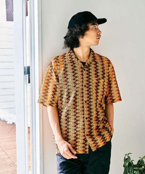 BAYFLOW(ベイフロー)の「ウェーブレースハーフスリーブシャツ(シャツ/ブラウス・メンズ・グレー/イエロー/ベージュ・MEDIUM/LARGE)」の18枚目の写真