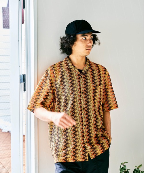 BAYFLOW(ベイフロー)の「ウェーブレースハーフスリーブシャツ(シャツ/ブラウス・メンズ・グレー/イエロー/ベージュ・MEDIUM/LARGE)」の19枚目の写真
