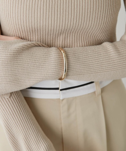 PAPILLONNER（パピヨネ）の「ラウンドオープンバングル（バングル/リストバンド・レディース・ゴールド/シルバー・FREE）」の12枚目の写真