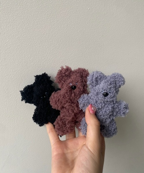 marjour（マージュール）の「[HANDMADE]KUMA CHARM（キーホルダー・レディース・ブルーグレー/ブラウン/ブラック・FREE）」の4枚目の写真