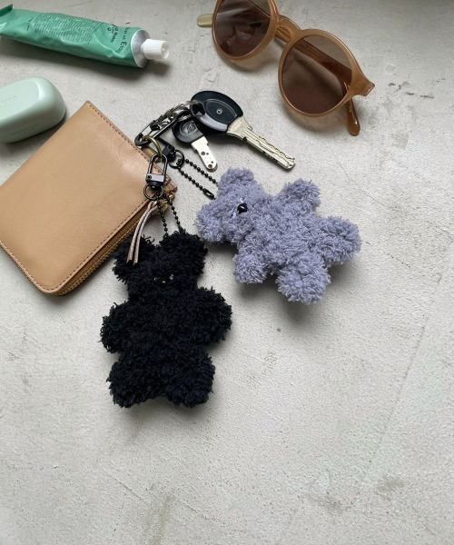 marjour（マージュール）の「[HANDMADE]KUMA CHARM（キーホルダー・レディース・ブルーグレー/ブラウン/ブラック・FREE）」の5枚目の写真