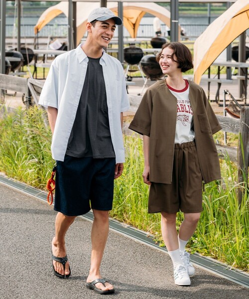 プリーツプリーズ　リネン風ストレッチストレートパンツ BASICS – isseymiyake.com