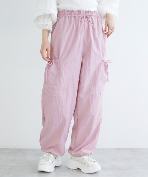 w closet(ダブルクローゼット)の「リボンポケットカーゴパンツ(カーゴパンツ・レディース・ピンク/アイボリー/ブラック・FREE)」の22枚目の写真