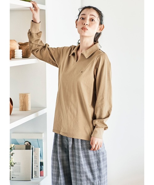 and myera(アンド マイラ)の「and myera 長袖ポロTトップス(ポロシャツ・レディース・ベージュ/ネイビー/アイボリー・X-LARGE/LARGE/MEDIUM/SMALL)」の9枚目の写真