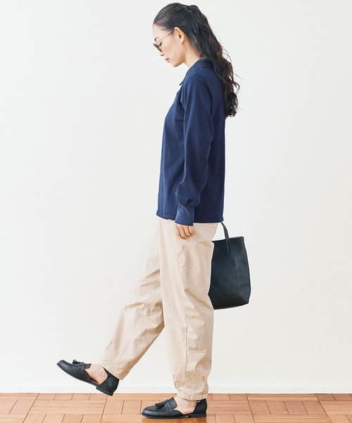 and myera(アンド マイラ)の「and myera 長袖ポロTトップス(ポロシャツ・レディース・ベージュ/ネイビー/アイボリー・X-LARGE/LARGE/MEDIUM/SMALL)」の18枚目の写真