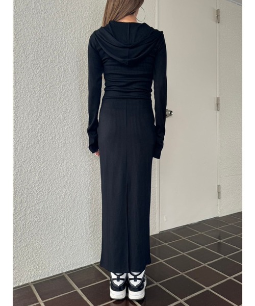 EGOIST（エゴイスト）の「フロントジップリブフーディワンピース（ワンピース・レディース・ブラック/ベージュ/ホワイト・FREE）」の6枚目の写真