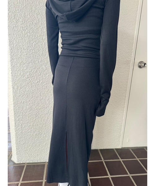 EGOIST（エゴイスト）の「フロントジップリブフーディワンピース（ワンピース・レディース・ブラック/ベージュ/ホワイト・FREE）」の10枚目の写真