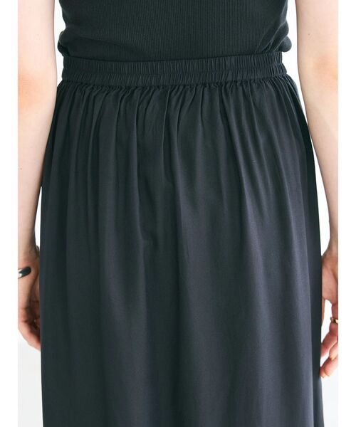 CRAFT STANDARD BOUTIQUE（クラフトスタンダードブティック）の「レーヨンマーメイドスカート（スカート・レディース・ブラック/サックスブルー・M/L）」の9枚目の写真