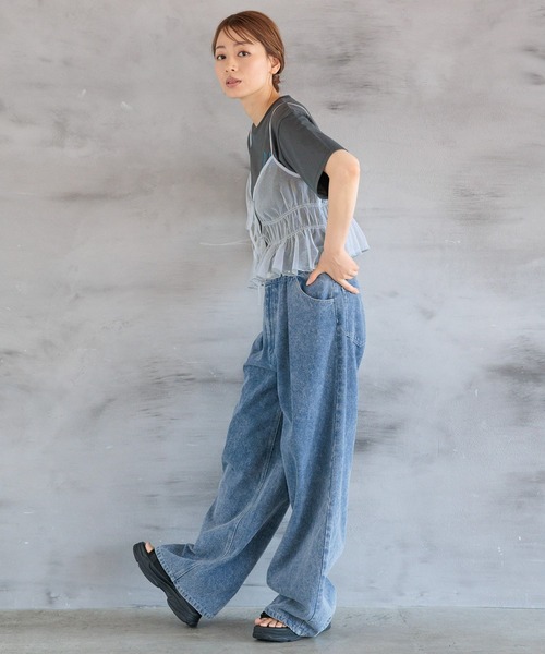 LAKOLE（ラコレ）の「ラフタッチランダムロゴT / 136061（Tシャツ/カットソー・レディース・ベージュ/チャコール/オフホワイト・SMALL/MEDIUM）」の14枚目の写真