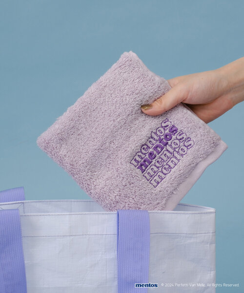 BIRTHDAY BAR(バースデイバー)の「【mentos メントス】アウトドアウォッシュタオル(ハンカチ/ハンドタオル・レディース・パープル/ブルー・0)」の2枚目の写真