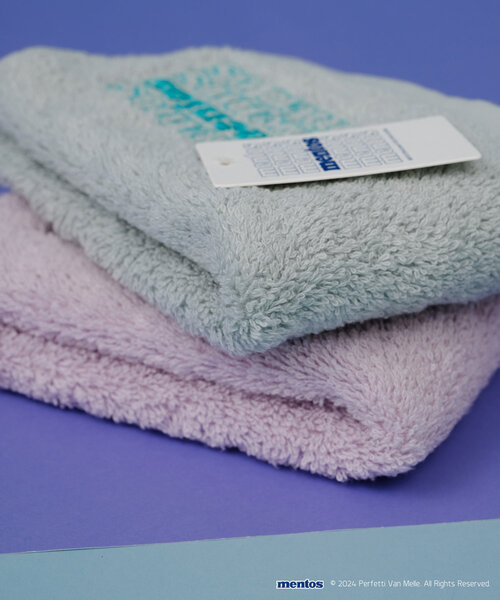 BIRTHDAY BAR(バースデイバー)の「【mentos メントス】アウトドアウォッシュタオル(ハンカチ/ハンドタオル・レディース・パープル/ブルー・0)」の7枚目の写真