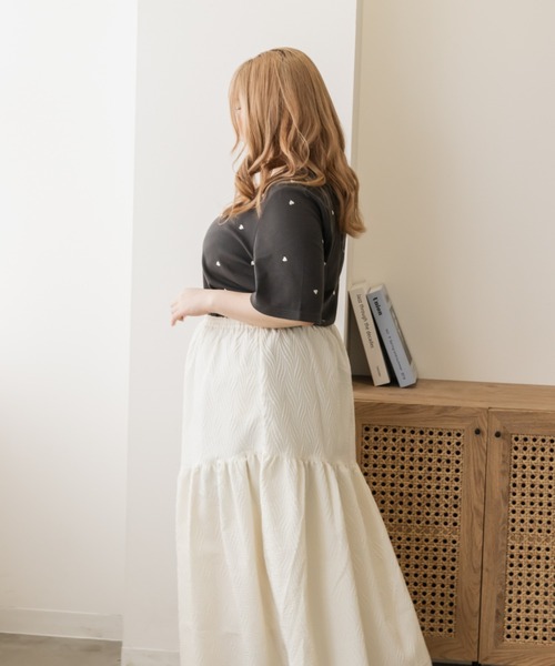 CLETTE(クレット)の「ハート刺繍プルオーバー(Tシャツ/カットソー・レディース・ブラック/チャコールグレー/オフホワイト・3L/LL/4L)」の15枚目の写真