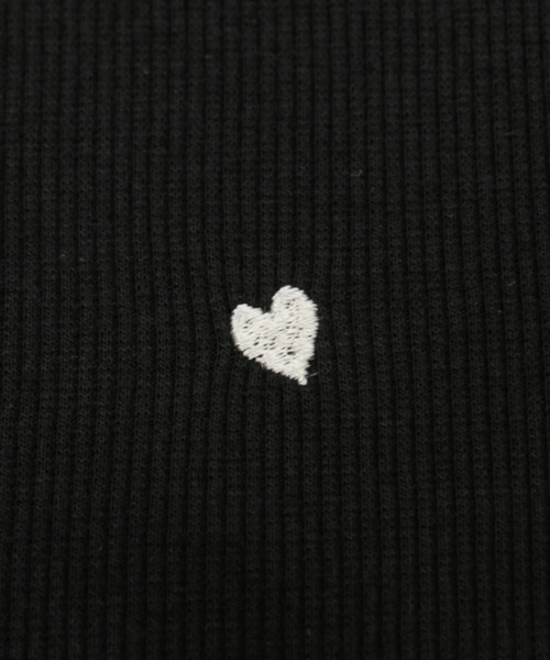 CLETTE(クレット)の「ハート刺繍プルオーバー(Tシャツ/カットソー・レディース・ブラック/チャコールグレー/オフホワイト・3L/LL/4L)」の11枚目の写真