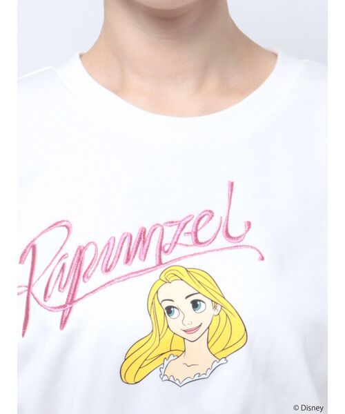 RESEXXY（リゼクシー）の「【ディズニーコレクション】クロップドルーズスウェット（スウェット・レディース・ホワイト/ラベンダー・FREE）」の16枚目の写真