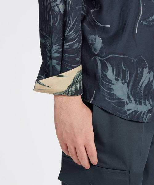 Paul Smith(ポールスミス)の「"Thistleberry" シャツ / 243302 901U(シャツ/ブラウス・メンズ・ベージュ/ネイビー・X-LARGE/LARGE/MEDIUM/SMALL)」の10枚目の写真