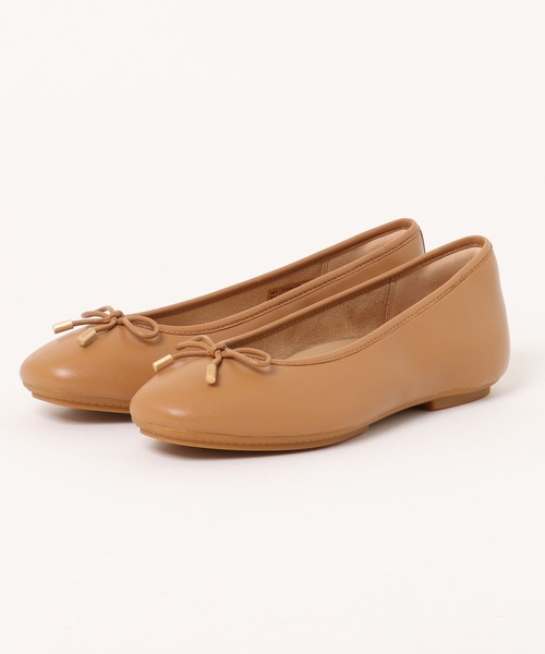 fitflop(フィットフロップ)の「DELICATO BOW SOFT LEATHER BALLET FLATS / DELICATO BOW SOFT レザー バレエ フラット(パンプス・レディース・ブラック/タン/ベージュ・US6/US7/US8/US5)」の11枚目の写真