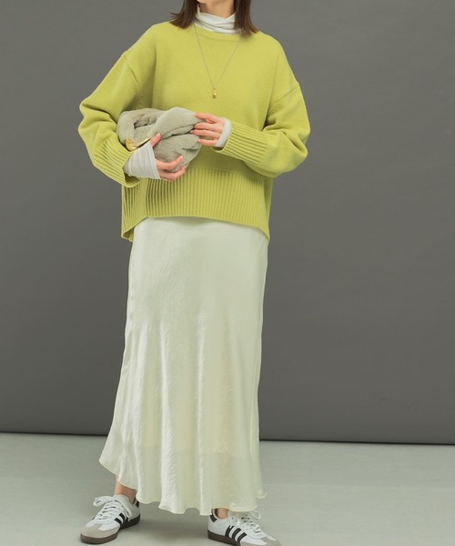 URBAN RESEARCH ROSSO WOMEN（アーバンリサーチ　ロッソ）の「サテンバイアススカート（スカート・レディース・アイボリー/ピンク系その他・FREE）」の3枚目の写真