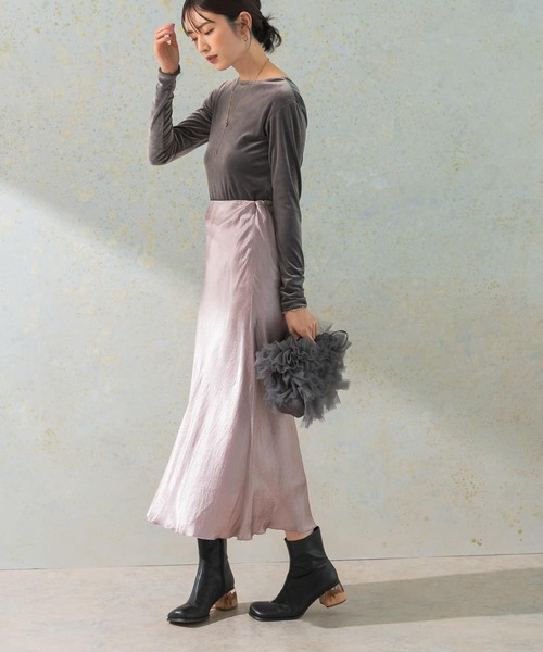 URBAN RESEARCH ROSSO WOMEN（アーバンリサーチ　ロッソ）の「サテンバイアススカート（スカート・レディース・アイボリー/ピンク系その他・FREE）」の13枚目の写真