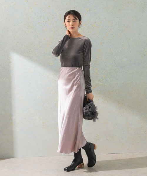 URBAN RESEARCH ROSSO WOMEN（アーバンリサーチ　ロッソ）の「サテンバイアススカート（スカート・レディース・アイボリー/ピンク系その他・FREE）」の15枚目の写真