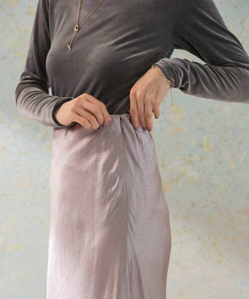 URBAN RESEARCH ROSSO WOMEN（アーバンリサーチ　ロッソ）の「サテンバイアススカート（スカート・レディース・アイボリー/ピンク系その他・FREE）」の20枚目の写真