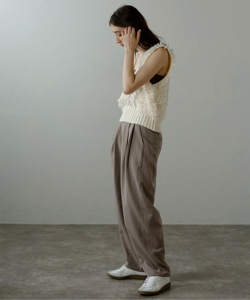 MINERTE（ミネルテ）の「【MINERTE】fringe bulky knit vest / フリンジバルキーニットベスト（ベスト・レディース・ブラック/アイボリー/グレー・FREE）」の20枚目の写真