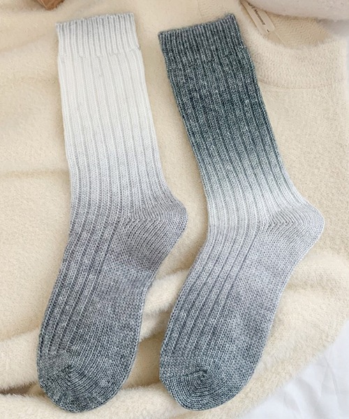 mosox(モソックス)の「【mosox】タイダイソックス(ソックス/靴下・レディース・グレー/その他1/その他2/その他3/グリーン・FREE)」の2枚目の写真