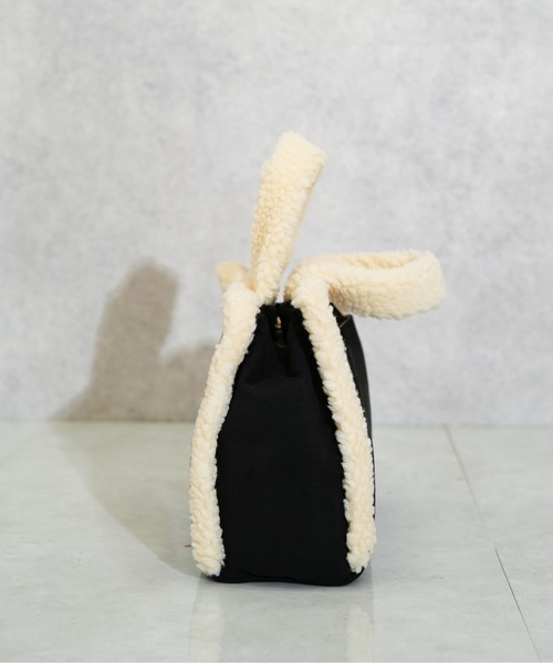 GYDA（ジェイダ）の「【GYDA/ジェイダ】 FAKE MOUTON SERIES フェイクムートンバッグ（ハンドバッグ・レディース・キャメル/ブラック・FREE）」の12枚目の写真