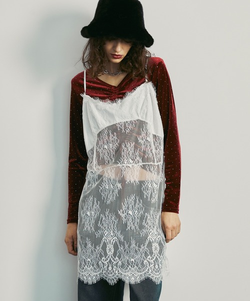 uyu.(ウユ)の「Front Gathered Rhinestone Velour Tops / フロントギャザーラインストーンベロアトップス【uyu./ウユ】(Tシャツ/カットソー・レディース・レッド/ブラウン/ブラック・FREE)」の7枚目の写真