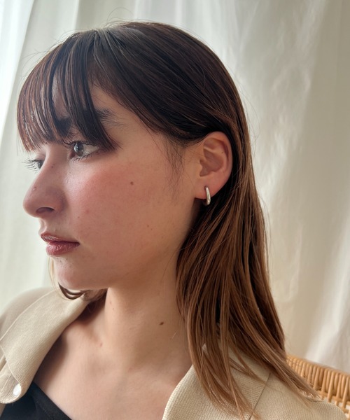 ciite'(シーテ)の「変形ぷっくり ミニフープピアス (両耳用)(ピアス(両耳用)・レディース・シルバー/ゴールド・FREE)」の7枚目の写真