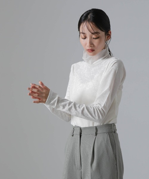 NANO universe(ナノユニバース)の「シアーベロアカットタートルトップス(Tシャツ/カットソー・レディース・ホワイト/ブルーグレー/ブラック・FREE)」の12枚目の写真