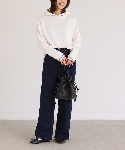 n'OrLABEL（ノアールレーベル）の「配色ステッチ裏起毛フードプルオーバー（Tシャツ/カットソー・レディース・チャコール/アイボリー/ブラック・1/2）」の7枚目の写真