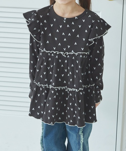 pairmanon（ペアマノン）の「配色メロー ティアード 袖フリルチュニック（チュニック・キッズ・ブラック系その他/グリーン系その他/レッド系その他/ホワイト系その他・90/120/150/100/110/130/140）」の7枚目の写真