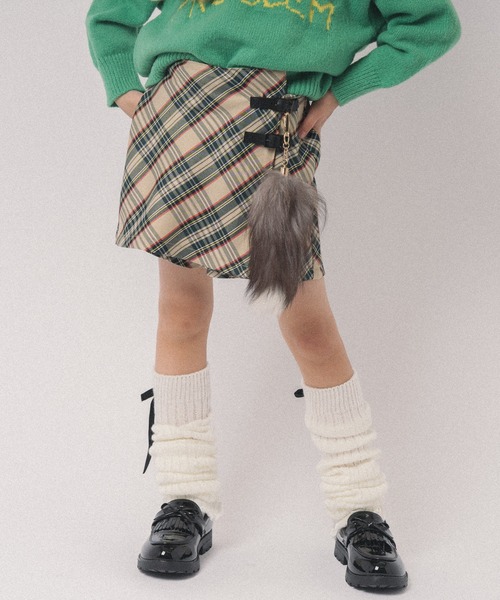 URBAN CHERRY(アーバンチェリー)の「【SEEM/シーム】インナーパンツ付きチェックラップキュロットスカート(スカート・キッズ・ブルー/レッド/ピンク/ベージュ/パープル・110cm/120cm/130cm/140cm/150cm)」の1枚目の写真