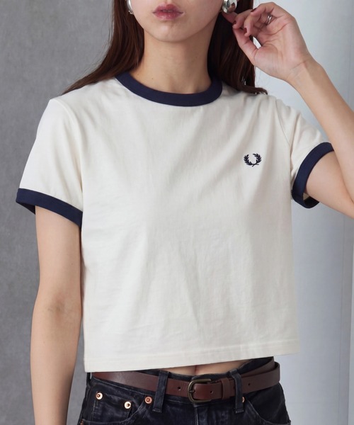 FRED PERRY(フレッドペリー)の「【FRED PERRY】フレッドペリー コンパクトリンガーTシャツ 半袖 スポーツ サッカー G9163(Tシャツ/カットソー・レディース・ネイビー/コーラルピンク/ホワイト/バーガンディー/ブラック・10)」の2枚目の写真
