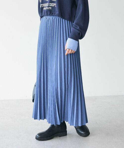 CRAFT STANDARD BOUTIQUE（クラフトスタンダードブティック）の「アコーディオンプリーツスカート（スカート・レディース・カーキ/ブルー/ダークグレー/グレイッシュベージュ・FREE）」の6枚目の写真
