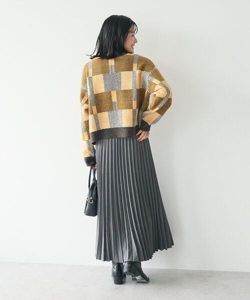 CRAFT STANDARD BOUTIQUE（クラフトスタンダードブティック）の「アコーディオンプリーツスカート（スカート・レディース・カーキ/ブルー/ダークグレー/グレイッシュベージュ・FREE）」の19枚目の写真