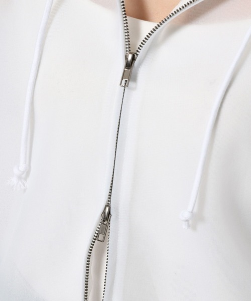 LOWRYS FARM（ローリーズファーム）の「シアーダンボールフーディ 289740（パーカー・レディース・ホワイト/イエロー/ブルー・FREE）」の12枚目の写真