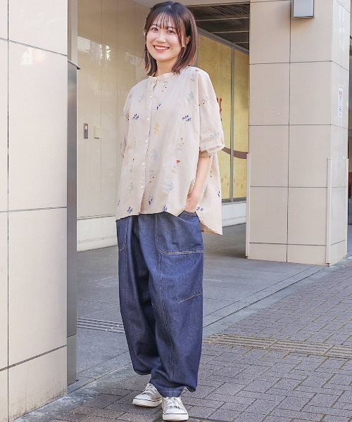 チチカカ（チチカカ）の「フルール刺繍ブラウス【WEB限定】（シャツ/ブラウス・レディース・ネイビー/ベージュ/グリーン・FREE）」の5枚目の写真