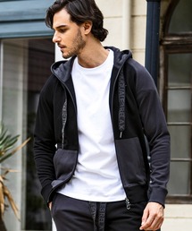 1PIU1UGUALE3 RELAX ｜ウノピゥウノウグァーレトレ リラックスの