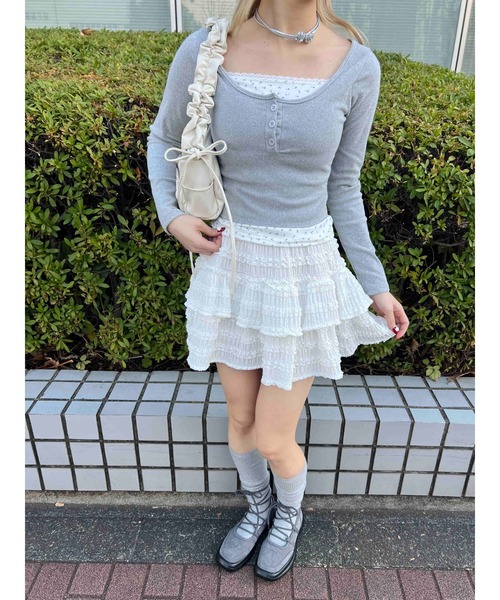 PHILLY（フィリー）の「【PHILLY】花柄レイヤードトップス（Tシャツ/カットソー・レディース・アイボリー/ブラック/グレー・FREE）」の8枚目の写真