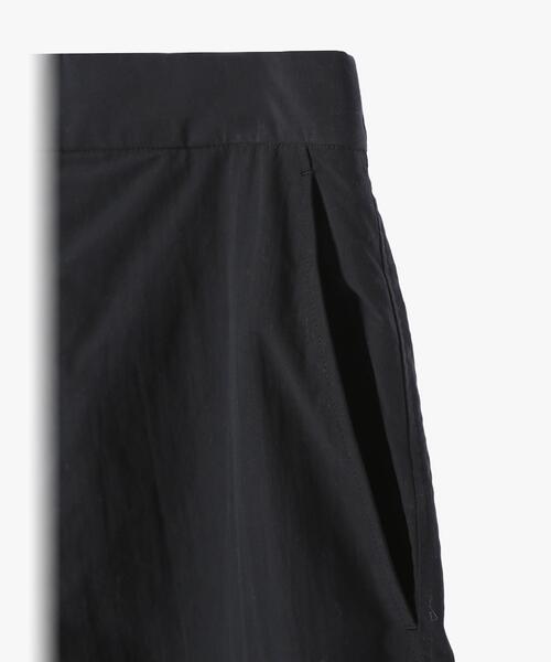 agnes b.(アニエスベー)の「agnes b. x HELLY HANSEN NF ウィンドブレーカーパンツ(その他パンツ・レディース・ブラック・MEDIUM/LARGE/SMALL/X-LARGE)」の4枚目の写真